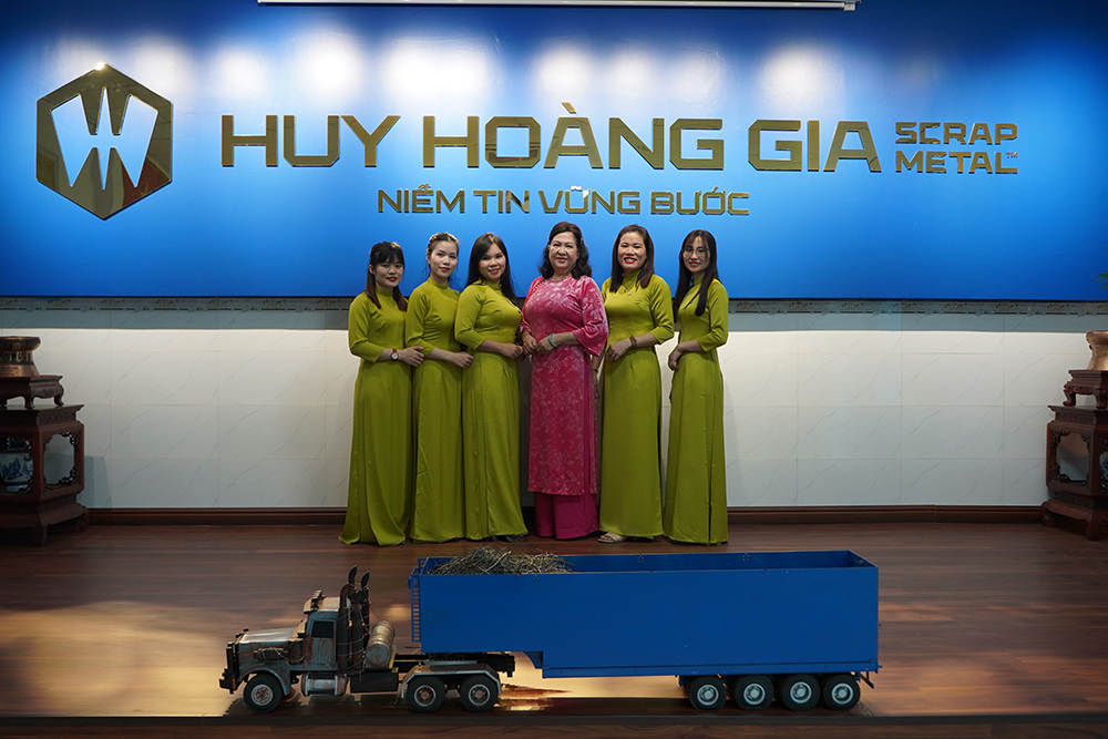 Thu mua phế liệu Huy Hoàng Gia