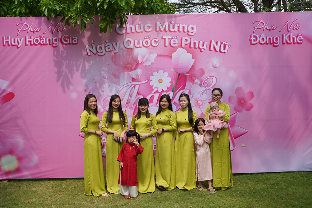 Chúc mừng ngày quốc tế phụ nữ 8/3 tại Phế Liệu HHG